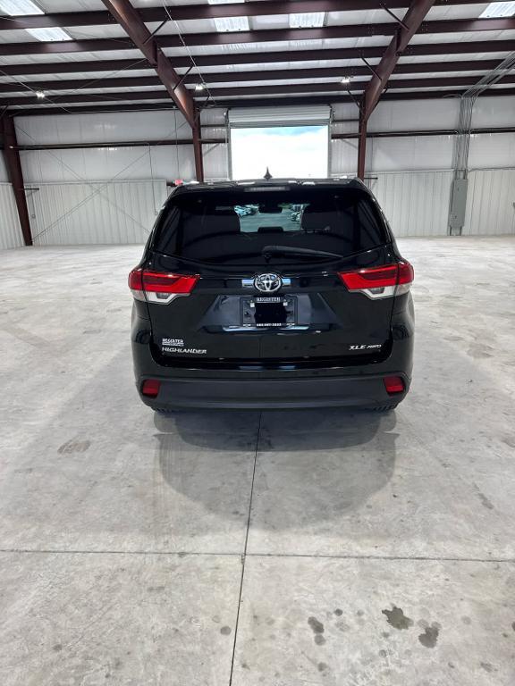 used 2018 Toyota Highlander car, priced at $20,295