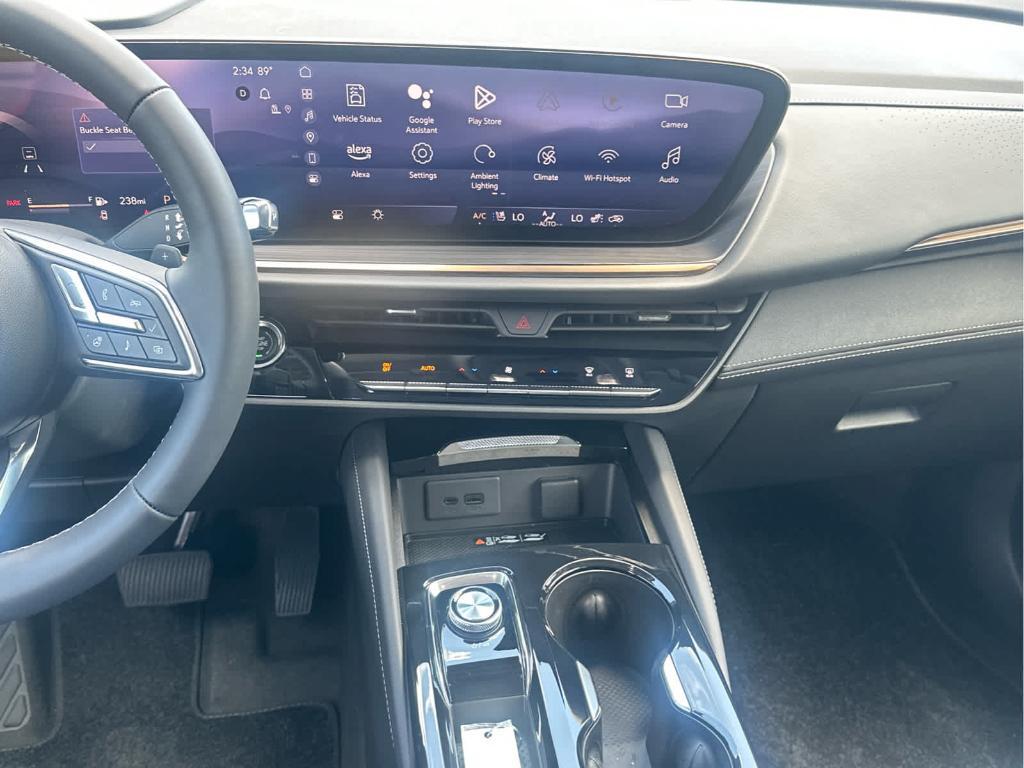 used 2025 Buick Envision car, priced at $41,993