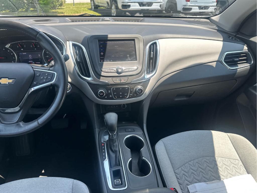 used 2022 Chevrolet Equinox car, priced at $19,995
