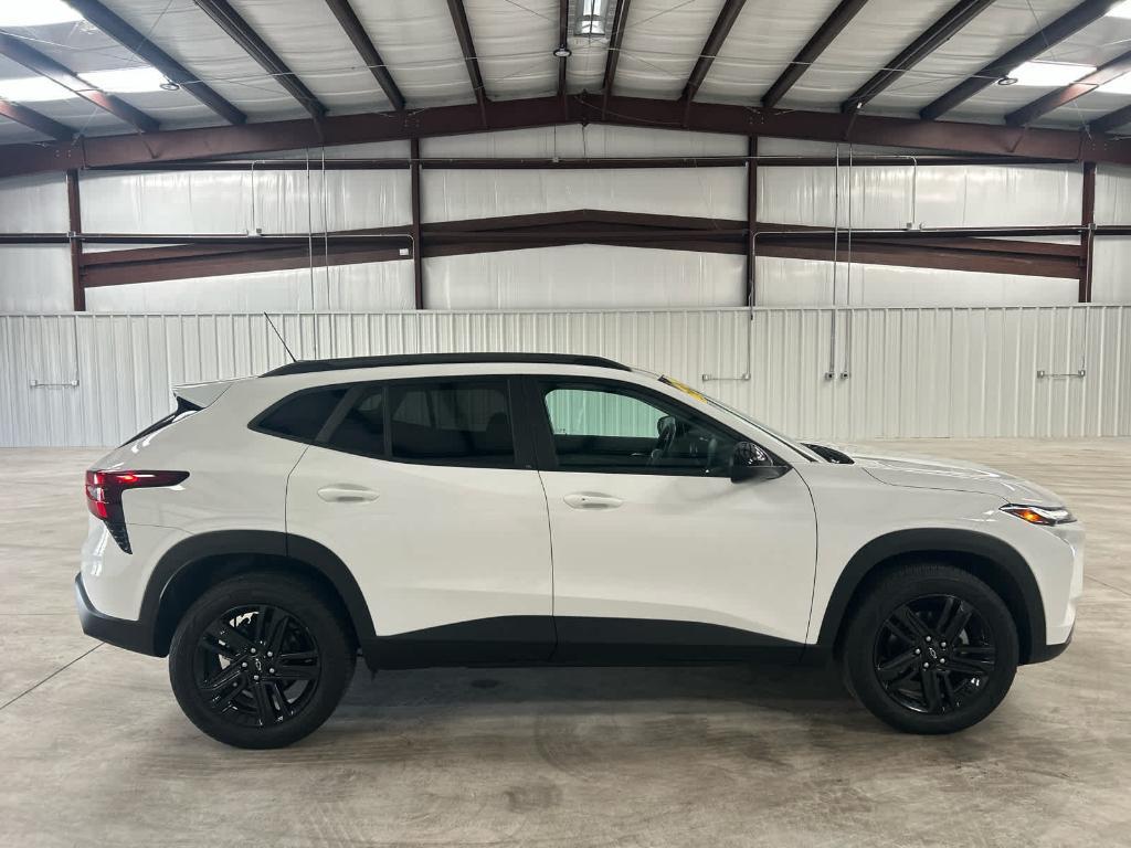 used 2024 Chevrolet Trax car, priced at $22,993