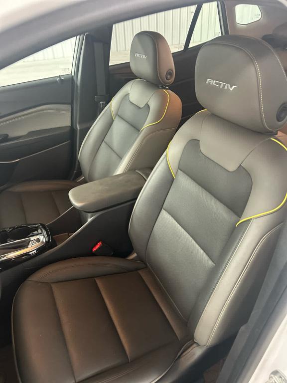 used 2024 Chevrolet Trax car, priced at $22,993