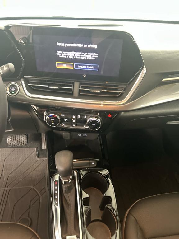 used 2024 Chevrolet Trax car, priced at $22,993