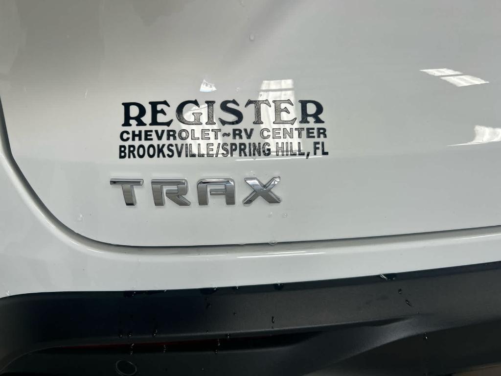 used 2024 Chevrolet Trax car, priced at $22,993