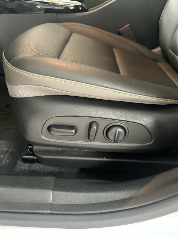 used 2024 Chevrolet Trax car, priced at $22,993