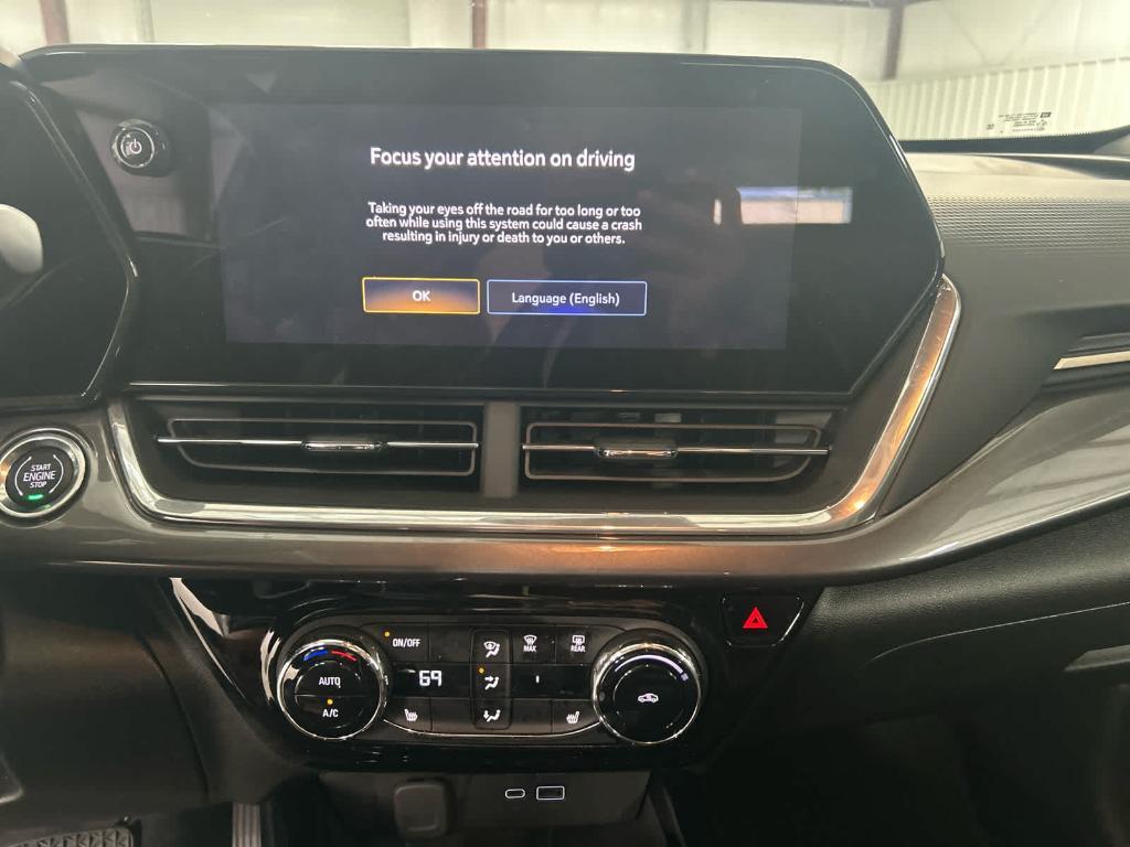 used 2024 Chevrolet Trax car, priced at $22,993