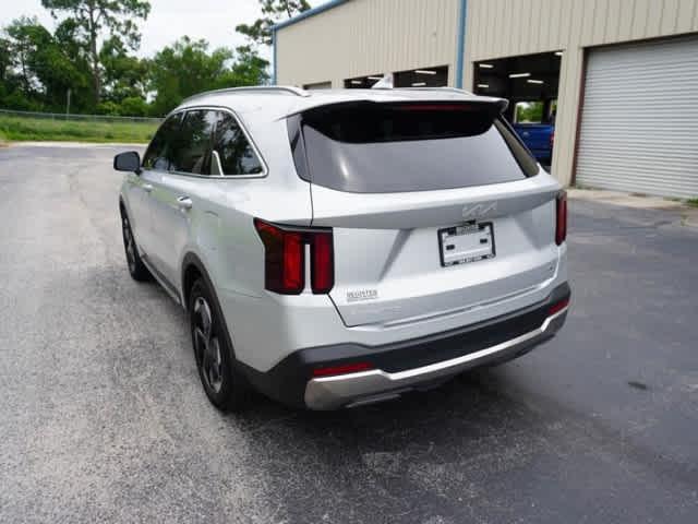 used 2025 Kia Sorento Hybrid car, priced at $35,994