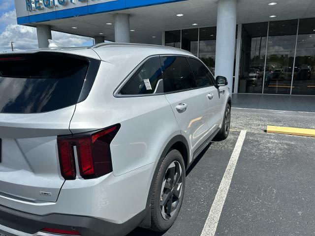 used 2025 Kia Sorento Hybrid car, priced at $35,994