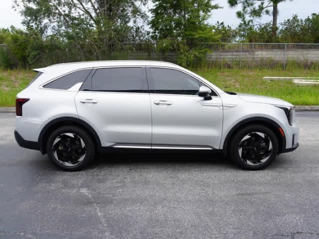 used 2025 Kia Sorento Hybrid car, priced at $35,994