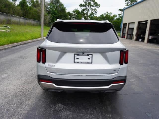 used 2025 Kia Sorento Hybrid car, priced at $35,994