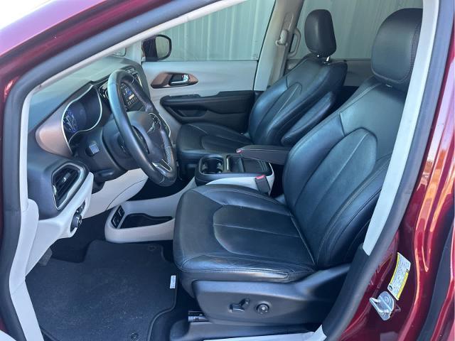 used 2018 Chrysler Pacifica car, priced at $12,995