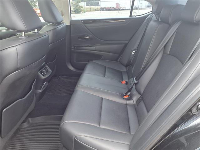 used 2020 Lexus ES 350 car, priced at $28,289
