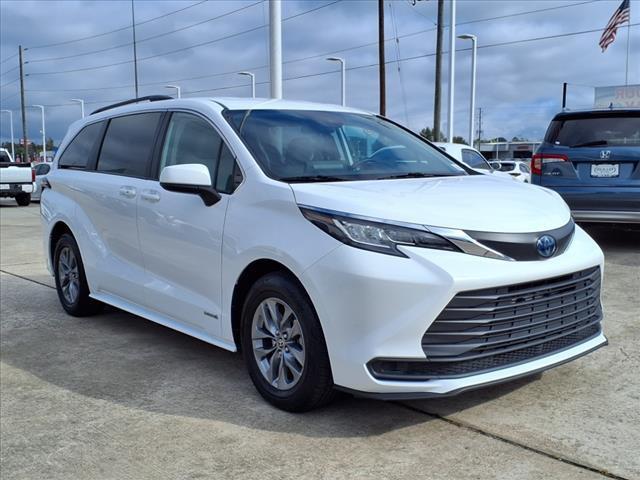 used 2021 Toyota Sienna car, priced at $33,951