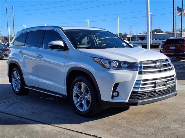 used 2017 Toyota Highlander car, priced at $26,577