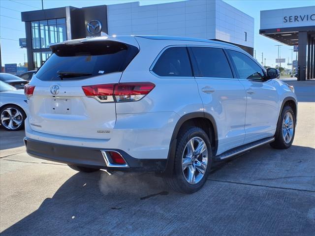 used 2017 Toyota Highlander car, priced at $26,577