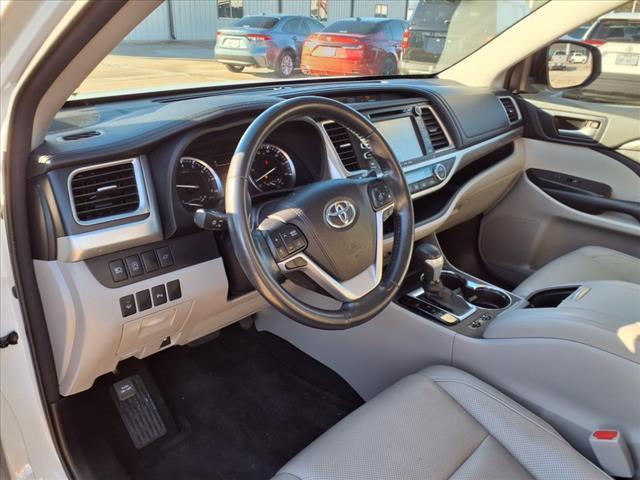 used 2017 Toyota Highlander car, priced at $26,577