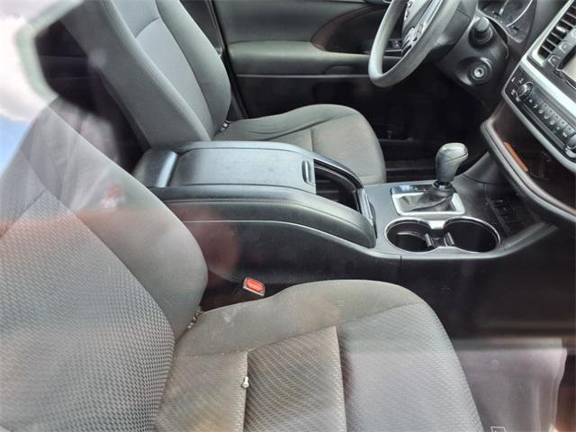 used 2018 Toyota Highlander car, priced at $24,995