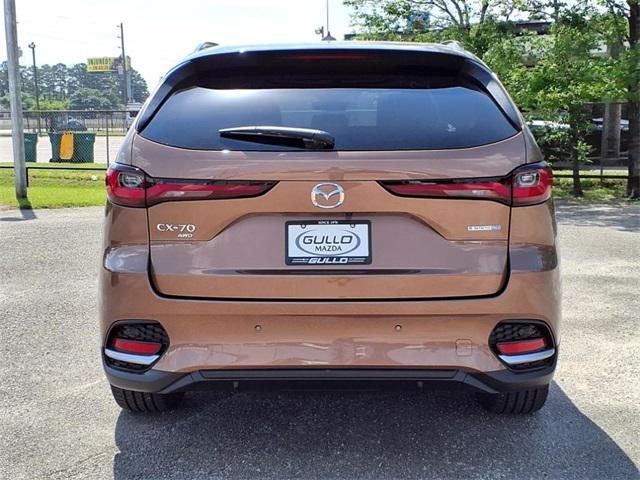 new 2025 Mazda CX-70 PHEV car, priced at $58,085