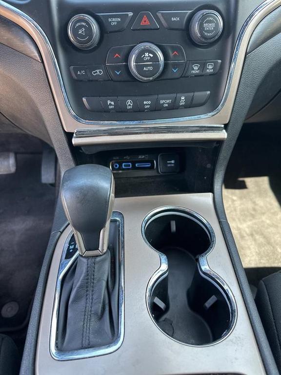 used 2017 Jeep Grand Cherokee car, priced at $11,995