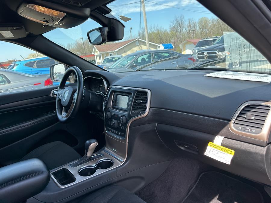 used 2017 Jeep Grand Cherokee car, priced at $11,995