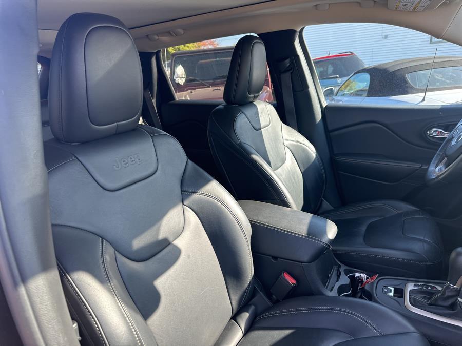 used 2015 Jeep Cherokee car, priced at $9,995