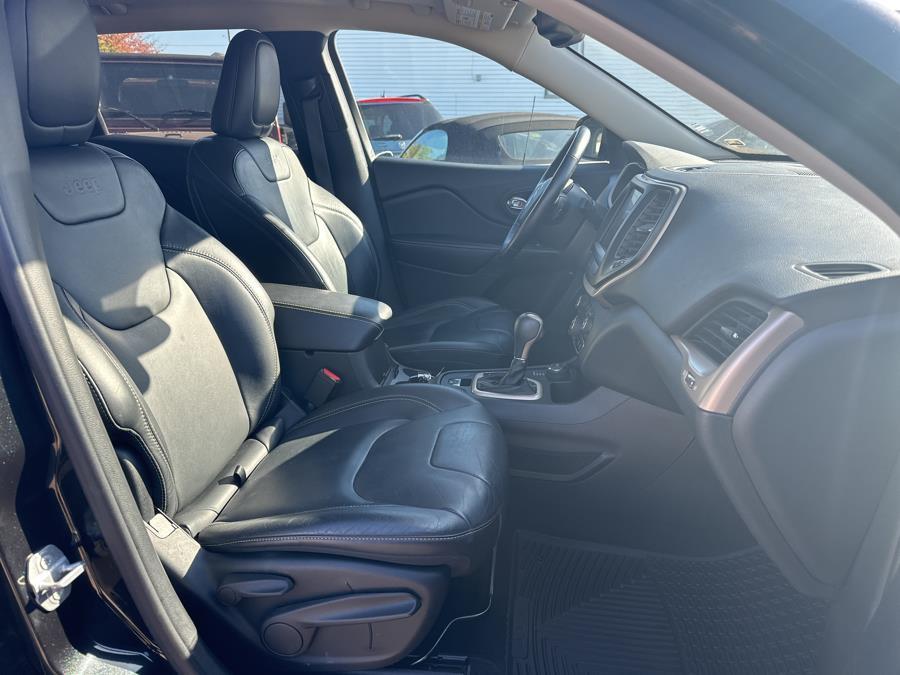 used 2015 Jeep Cherokee car, priced at $9,995