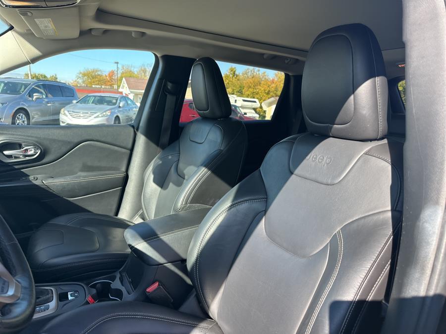 used 2015 Jeep Cherokee car, priced at $9,995