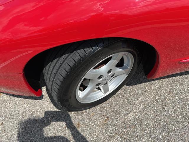 used 1995 Pontiac Firebird car, priced at $19,995