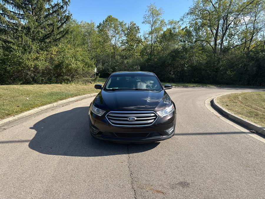 used 2013 Ford Taurus car, priced at $8,995