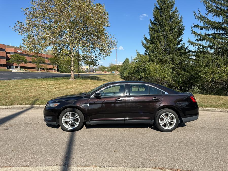used 2013 Ford Taurus car, priced at $8,995