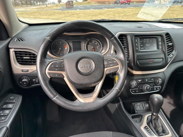 used 2016 Jeep Cherokee car, priced at $12,995