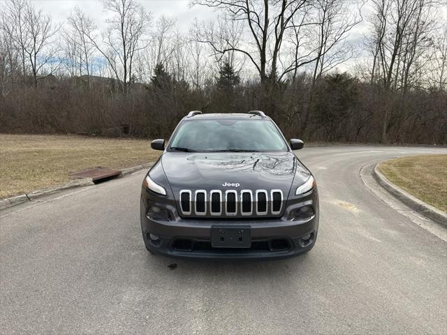 used 2016 Jeep Cherokee car, priced at $12,995