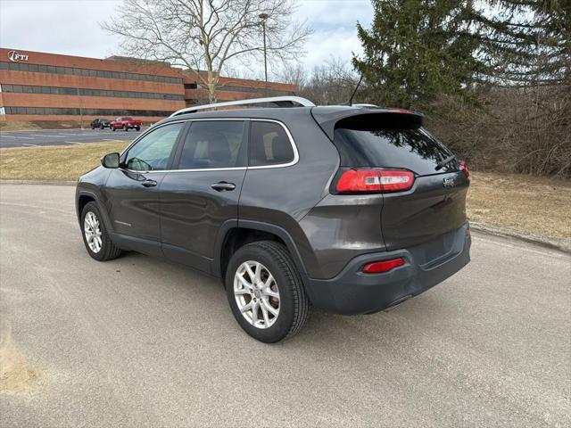 used 2016 Jeep Cherokee car, priced at $12,995