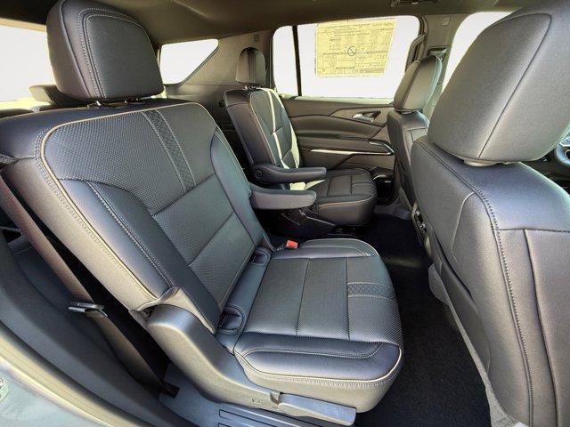 new 2026 Chevrolet Traverse car, priced at $60,495