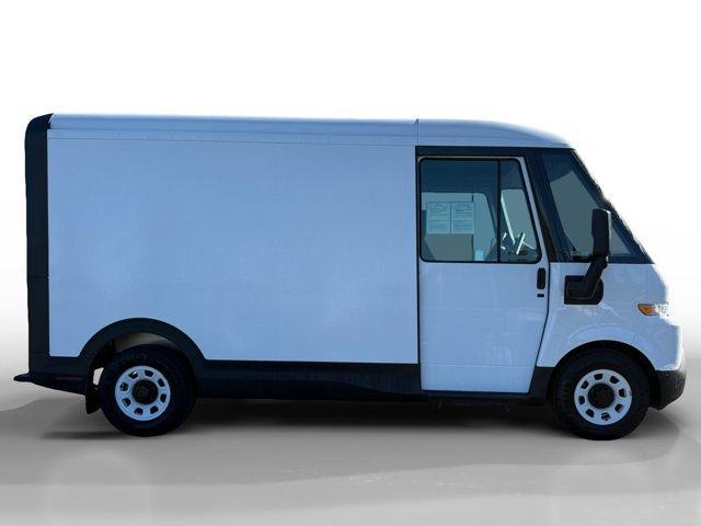 used 2025 Chevrolet BrightDrop 400 car, priced at $43,950