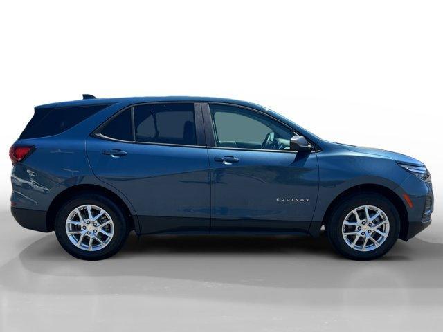 new 2024 Chevrolet Equinox car, priced at $26,549