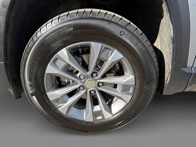 used 2025 Chevrolet Equinox car, priced at $26,450