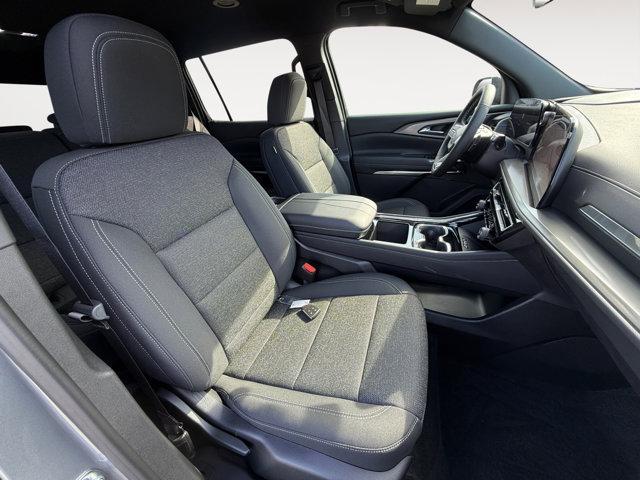 new 2026 Chevrolet Traverse car, priced at $46,205