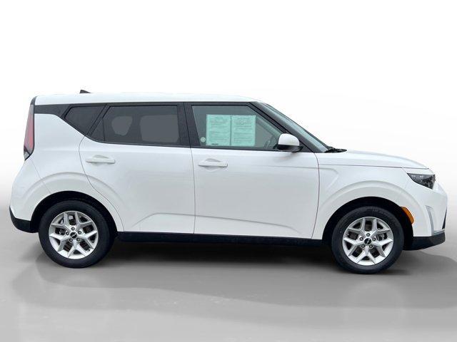 used 2023 Kia Soul car, priced at $15,864