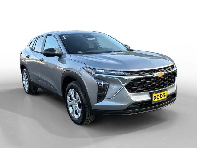 new 2026 Chevrolet Trax car, priced at $22,995