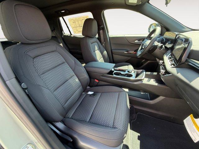 new 2026 Chevrolet Equinox car, priced at $32,535
