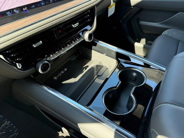 new 2025 Chevrolet Suburban car, priced at $74,695