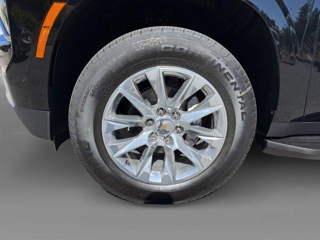 new 2025 Chevrolet Suburban car, priced at $74,695