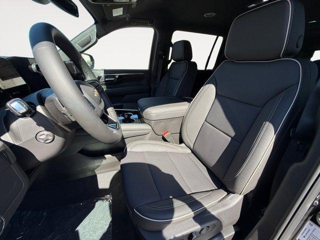 new 2025 Chevrolet Suburban car, priced at $74,695