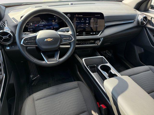 used 2025 Chevrolet Equinox car, priced at $23,950