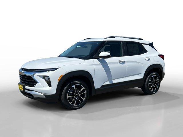 new 2025 Chevrolet TrailBlazer car, priced at $27,384