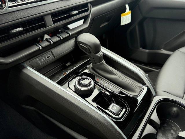 new 2026 Chevrolet Colorado car, priced at $42,870