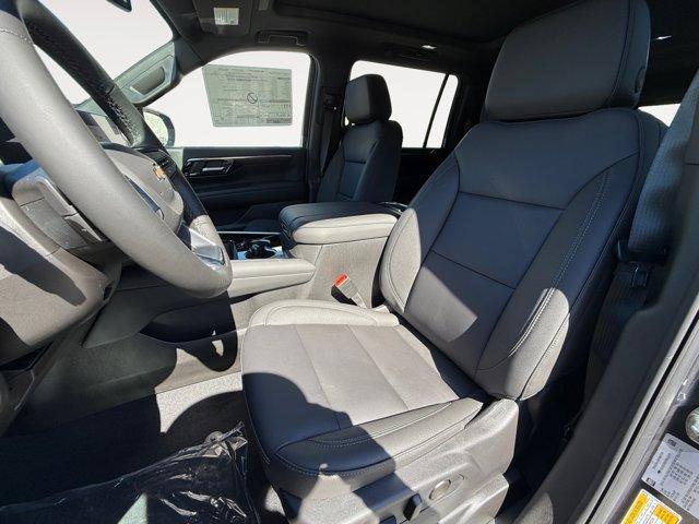 new 2025 Chevrolet Suburban car, priced at $69,505