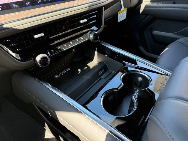 new 2025 Chevrolet Suburban car, priced at $69,505