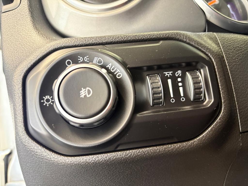 used 2021 Jeep Wrangler Unlimited car, priced at $35,491