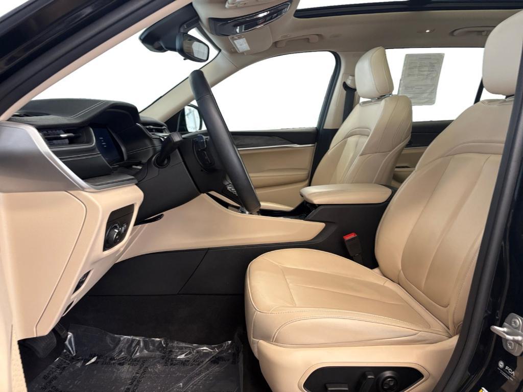 used 2022 Jeep Grand Cherokee L car, priced at $29,999